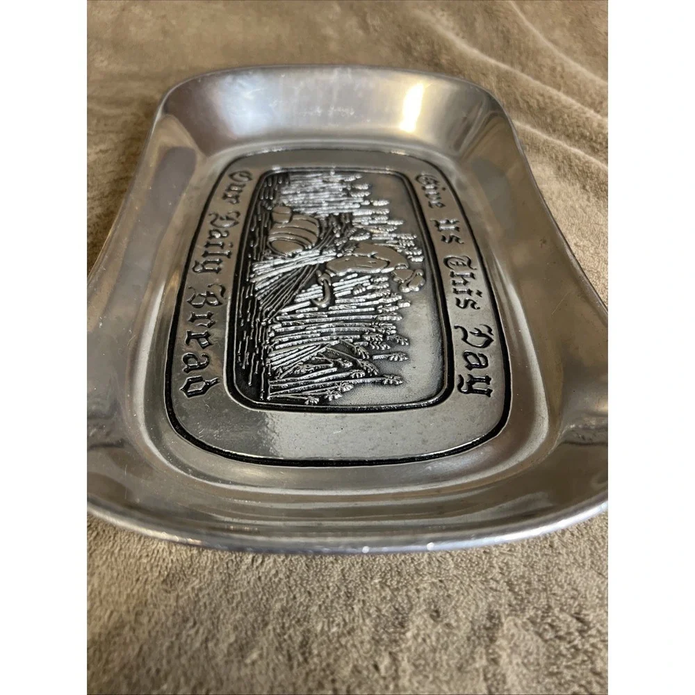 Vintage Wilton Armetale RWP Bread Tray 